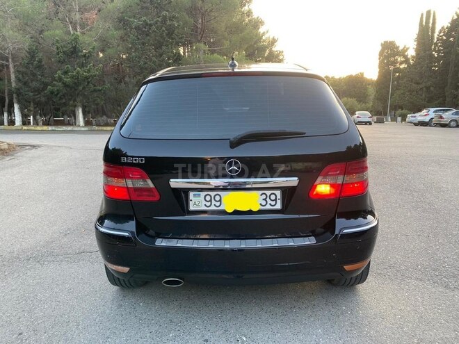 Mercedes B 180 2009, 156,000 km - 1.7 l - Sumqayıt