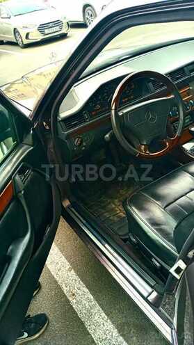Mercedes E 220 1994, 288,000 km - 2.2 л - Bakı