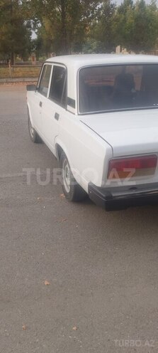 LADA (VAZ) 2107 2007, 98,000 km - 1.6 l - Ucar