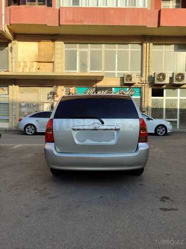 Toyota Corolla 2005, 236,000 km - 1.4 л - Bakı