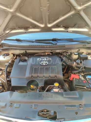 Toyota Corolla 2005, 236,000 km - 1.4 л - Bakı