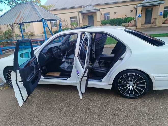 Mercedes E 240 2000, 248,000 km - 2.4 l - Bakı