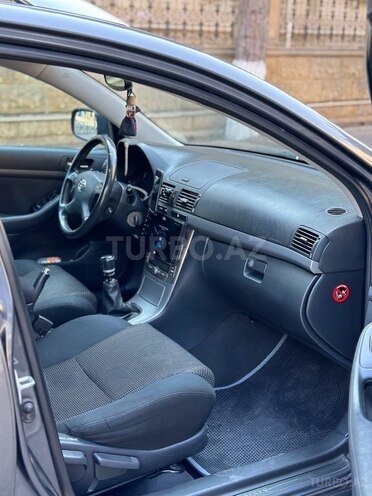 Toyota Avensis 2006, 298,018 km - 2.0 l - Bakı