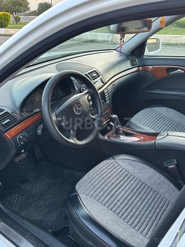 Mercedes E 220 d 2007, 278,000 km - 2.2 л - Göygöl