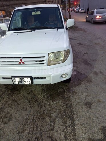 Mitsubishi Pajero io 1999, 464,000 km - 1.8 л - Bakı