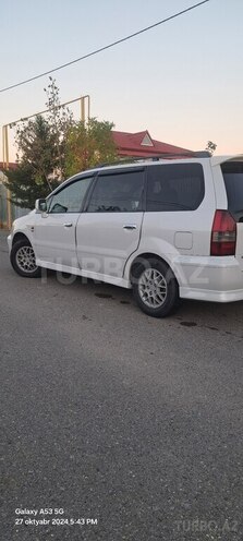 Mitsubishi Chariot 2000, 235,543 km - 2.4 l - Hacıqabul