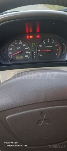 Mitsubishi Chariot 2000, 235,543 km - 2.4 l - Hacıqabul