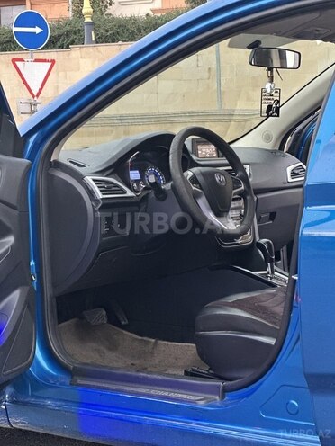 Changan Alsvin V7 2018, 231,000 km - 1.6 л - Bakı