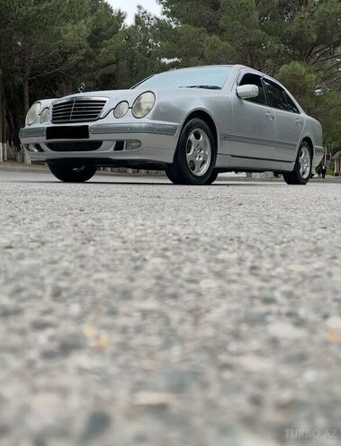 Mercedes E 200 2001, 364,447 km - 2.0 l - Sumqayıt