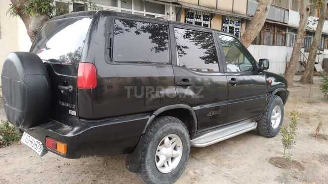 Nissan Terrano 1999, 200,000 km - 2.4 l - Mingəçevir