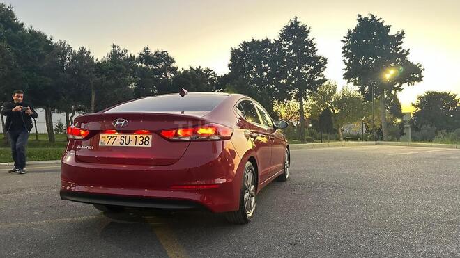 Hyundai Elantra 2017, 90,000 km - 2.0 л - Bakı