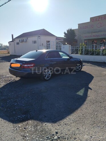 Mercedes E 220 d 2009, 399,919 km - 2.2 l - Ucar