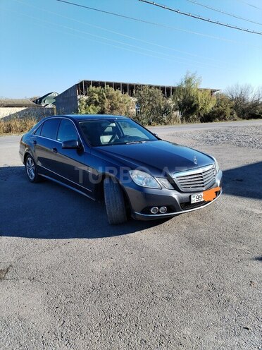 Mercedes E 220 d 2009, 399,919 km - 2.2 l - Ucar