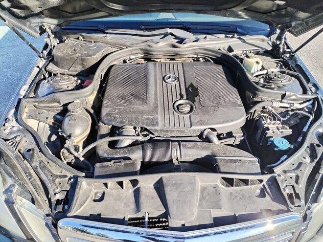 Mercedes E 220 d 2009, 399,919 km - 2.2 l - Ucar