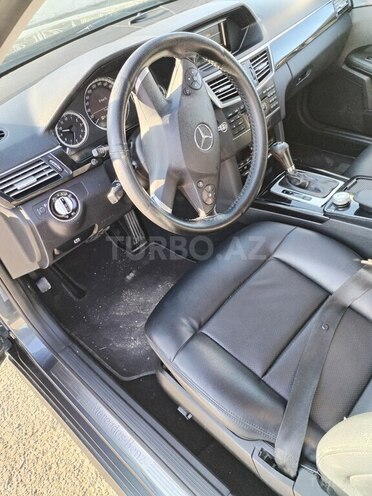 Mercedes E 220 d 2009, 399,919 km - 2.2 l - Ucar