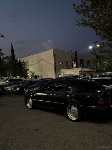 Mercedes E 230 1996, 334,000 km - 2.3 l - Gəncə