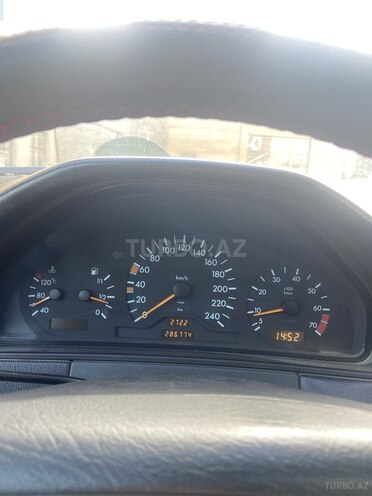 Mercedes E 230 1996, 334,000 km - 2.3 l - Gəncə