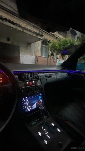 Mercedes E 230 1996, 334,000 km - 2.3 l - Gəncə