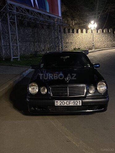 Mercedes E 230 1996, 334,000 km - 2.3 l - Gəncə