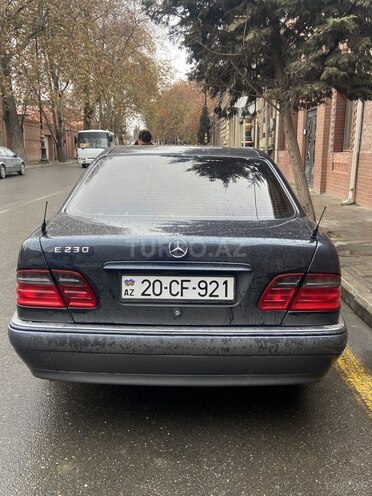 Mercedes E 230 1996, 334,000 km - 2.3 l - Gəncə