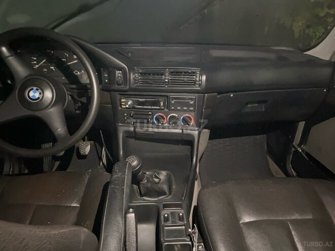 BMW 520 1989, 250,000 km - 2.0 l - Bakı