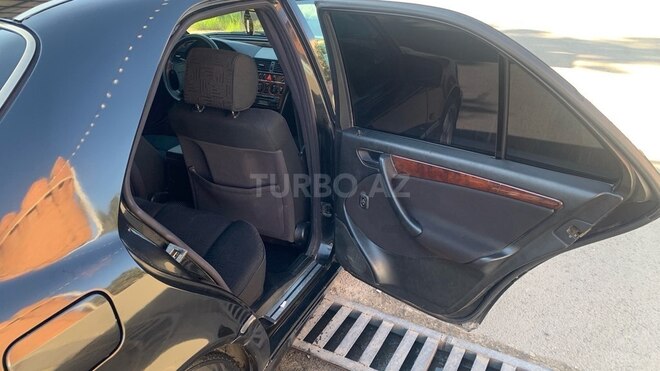 Mercedes C 240 1997, 290,863 km - 2.4 л - Gəncə