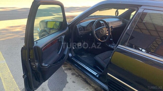 Mercedes C 240 1997, 290,863 km - 2.4 л - Gəncə