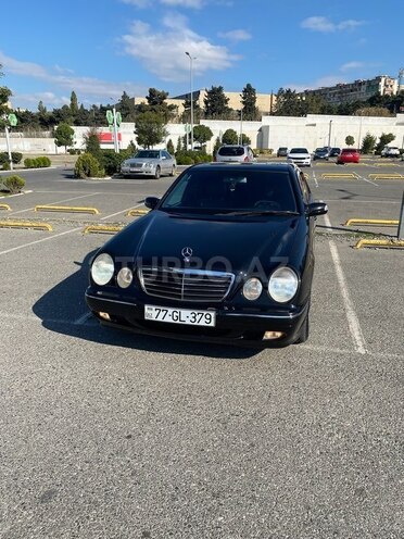Mercedes E 320 2000, 403,935 km - 3.2 l - Bakı