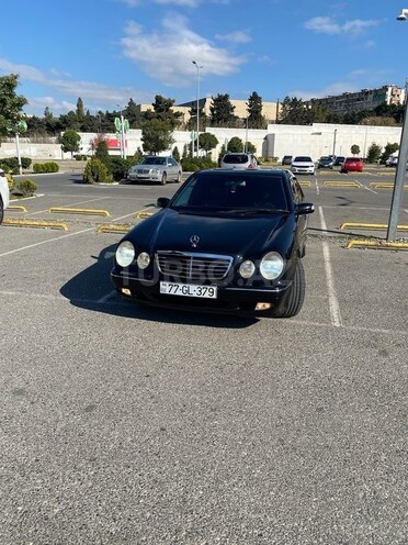 Mercedes E 320 2000, 403,935 km - 3.2 l - Bakı