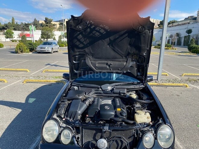 Mercedes E 320 2000, 403,935 km - 3.2 l - Bakı