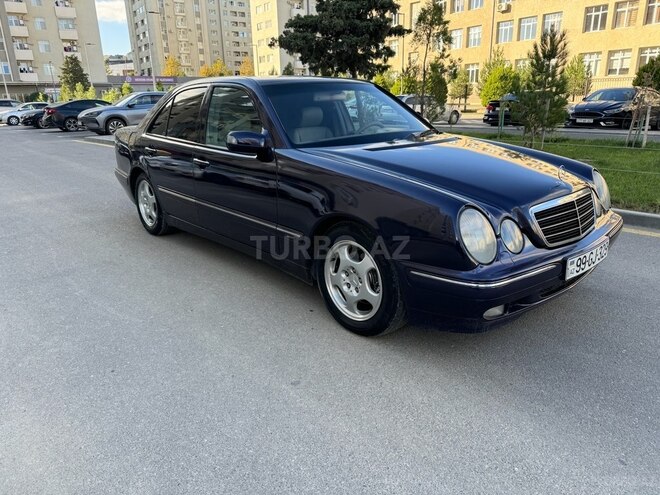 Mercedes E 270 2000, 270,000 km - 2.7 l - Bakı