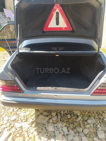 Mercedes E 230 1991, 250,000 km - 2.3 l - Bakı