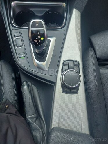 BMW 320-15