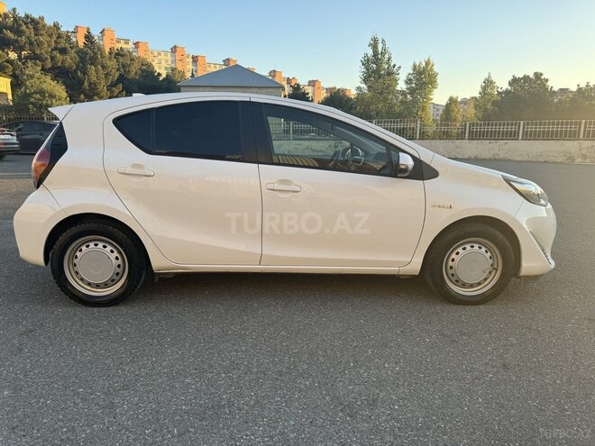 Toyota Aqua 2019, 187,000 km - 1.5 l - Bakı