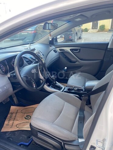 Hyundai Elantra 2014, 157,900 km - 1.8 l - Bakı
