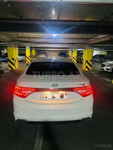 Hyundai Grandeur 2015, 188,000 km - 2.2 l - Bakı