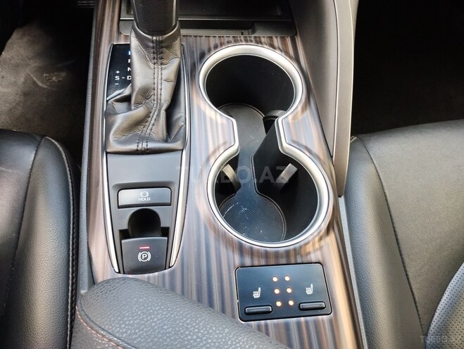 Toyota Camry 2019, 177,000 km - 2.5 l - Bakı