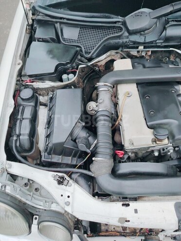 Mercedes E 290 1997, 507,000 km - 2.9 l - Yevlax