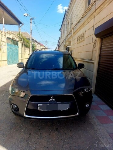 Mitsubishi Outlander 2011, 180,000 km - 2.4 l - Bakı