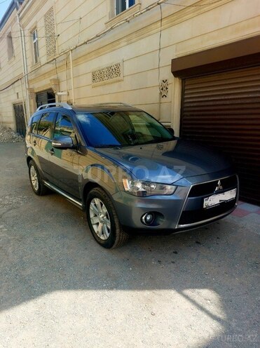 Mitsubishi Outlander 2011, 180,000 km - 2.4 l - Bakı