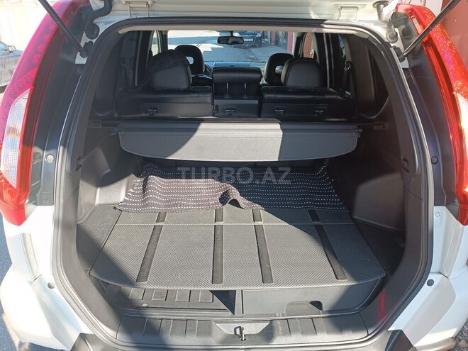 Nissan X-Trail 2014, 136,700 km - 2.5 l - Qusar