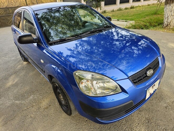 Kia Rio 2005, 250,000 km - 1.5 l - Quba