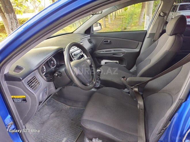 Kia Rio 2005, 250,000 km - 1.5 l - Quba