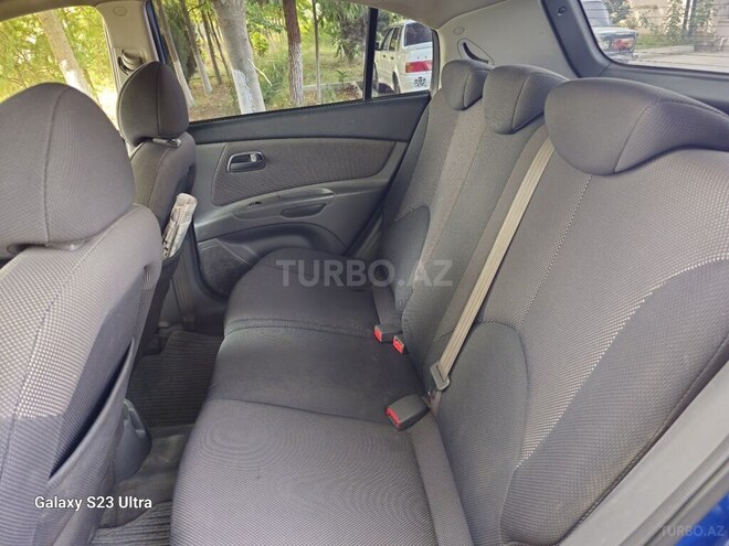 Kia Rio 2005, 250,000 km - 1.5 l - Quba