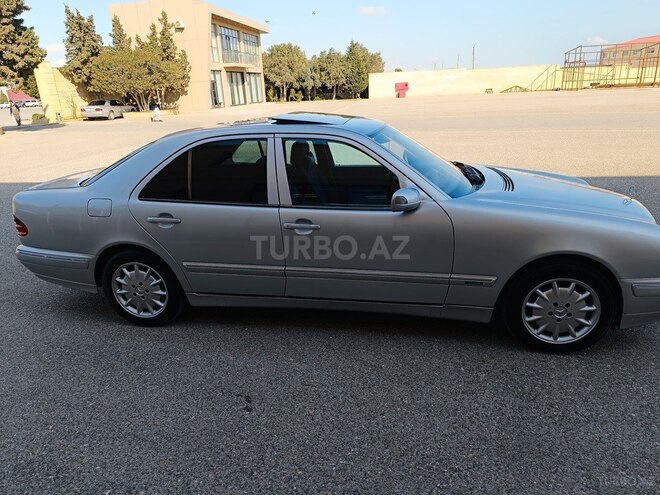Mercedes E 220 d 1999, 415,560 km - 2.2 l - Bakı