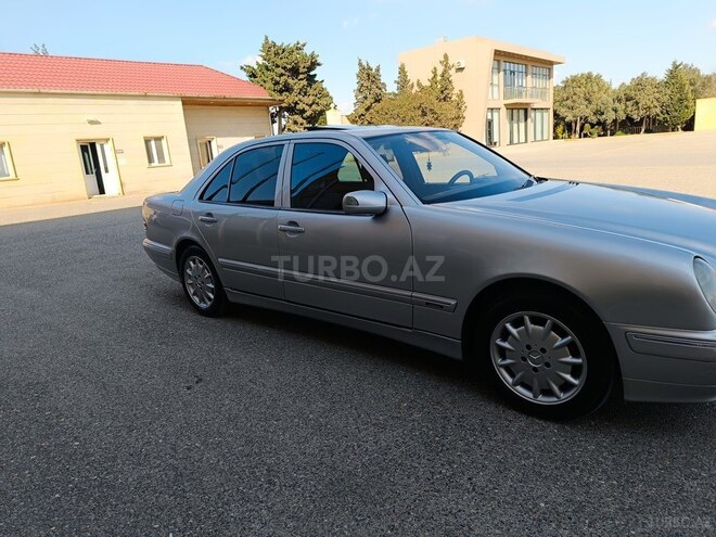 Mercedes E 220 d 1999, 415,560 km - 2.2 l - Bakı