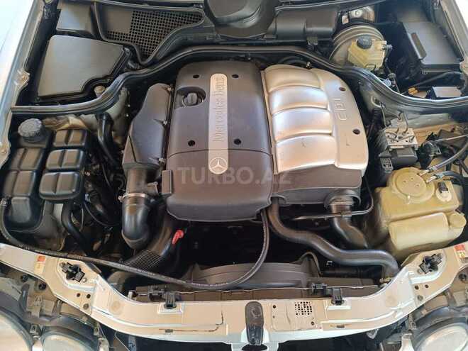 Mercedes E 220 d 1999, 415,560 km - 2.2 l - Bakı