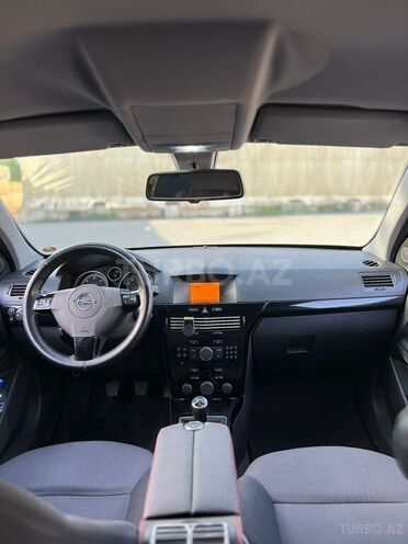 Opel Astra 2008, 242,000 km - 1.3 l - Bakı