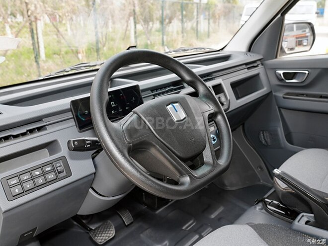 Geely Farizon V6e-9