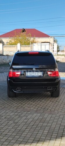 BMW X5 2003, 365,000 km - 4.4 l - Quba